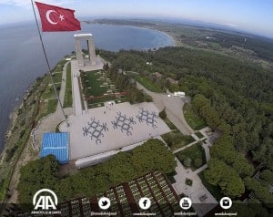 canakkale-nettr--canakkale-sehitlik-abidesi-bayrakli-havadan